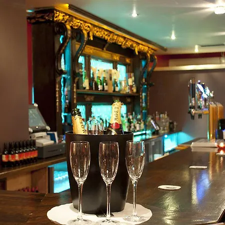 Arlington O'connell Bridge Hotell 3*