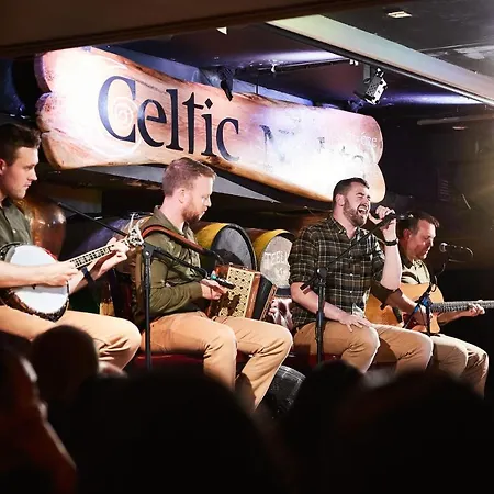 Hotel Arlington O'connell Bridge 3*